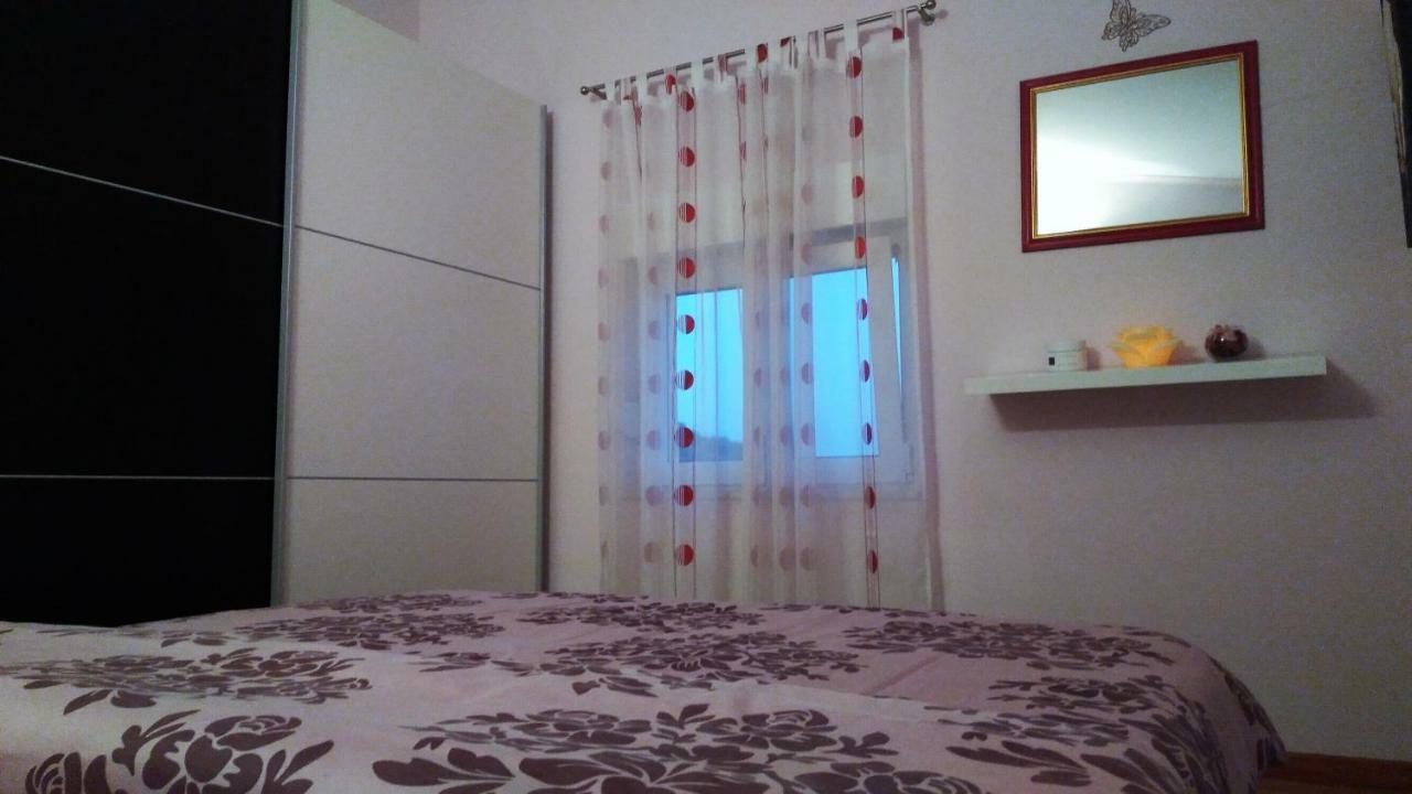 Apartments Annie Rogoznica  Ngoại thất bức ảnh