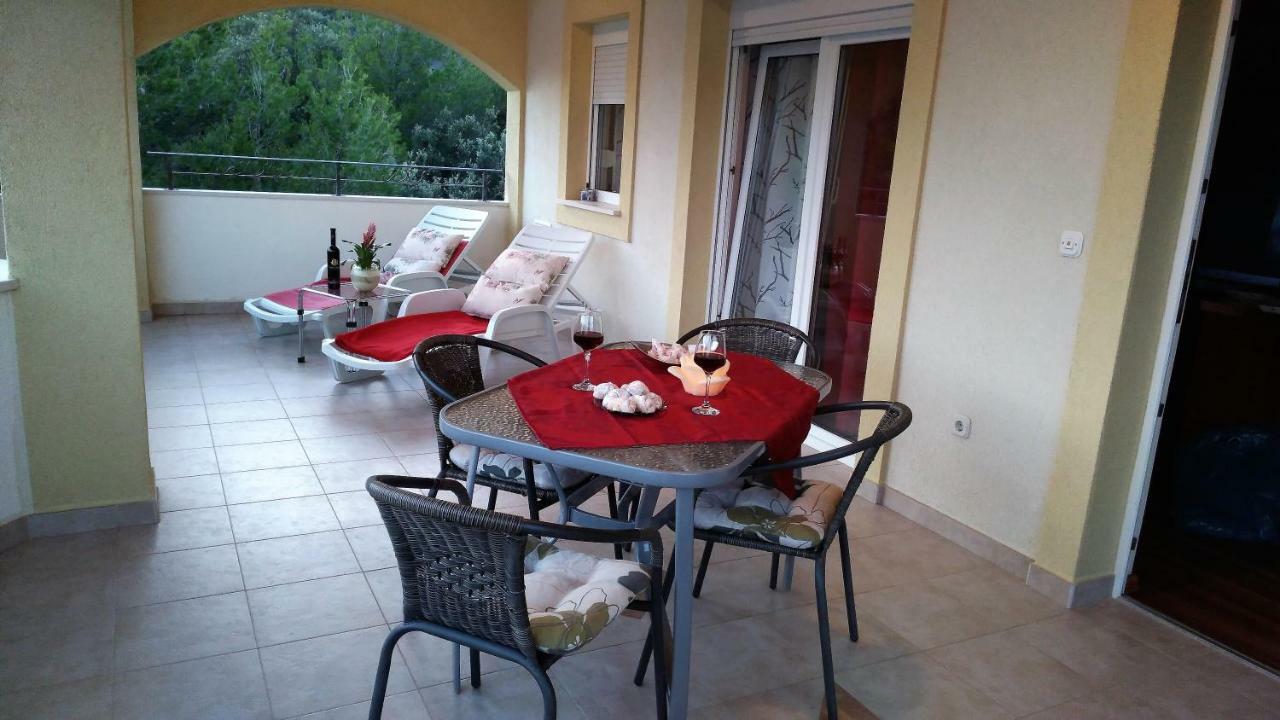 Apartments Annie Rogoznica  Ngoại thất bức ảnh